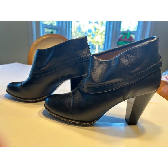Women's Sox Tab Black Booties Target Size 9 Back Zipper - Picture 2 of 7